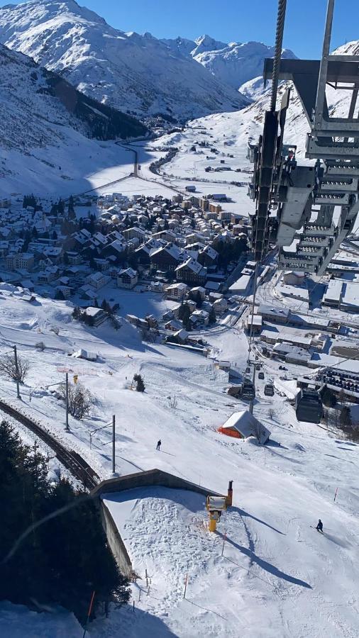 Swiss Accomodation Andermatt Exteriör bild
